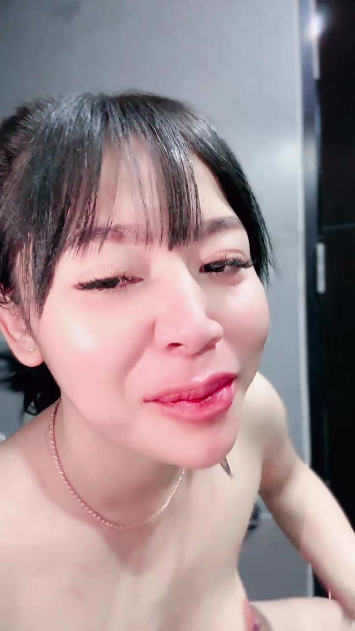 Ayang Dealova Toket Pink Banjir Omek Squirt HOT51