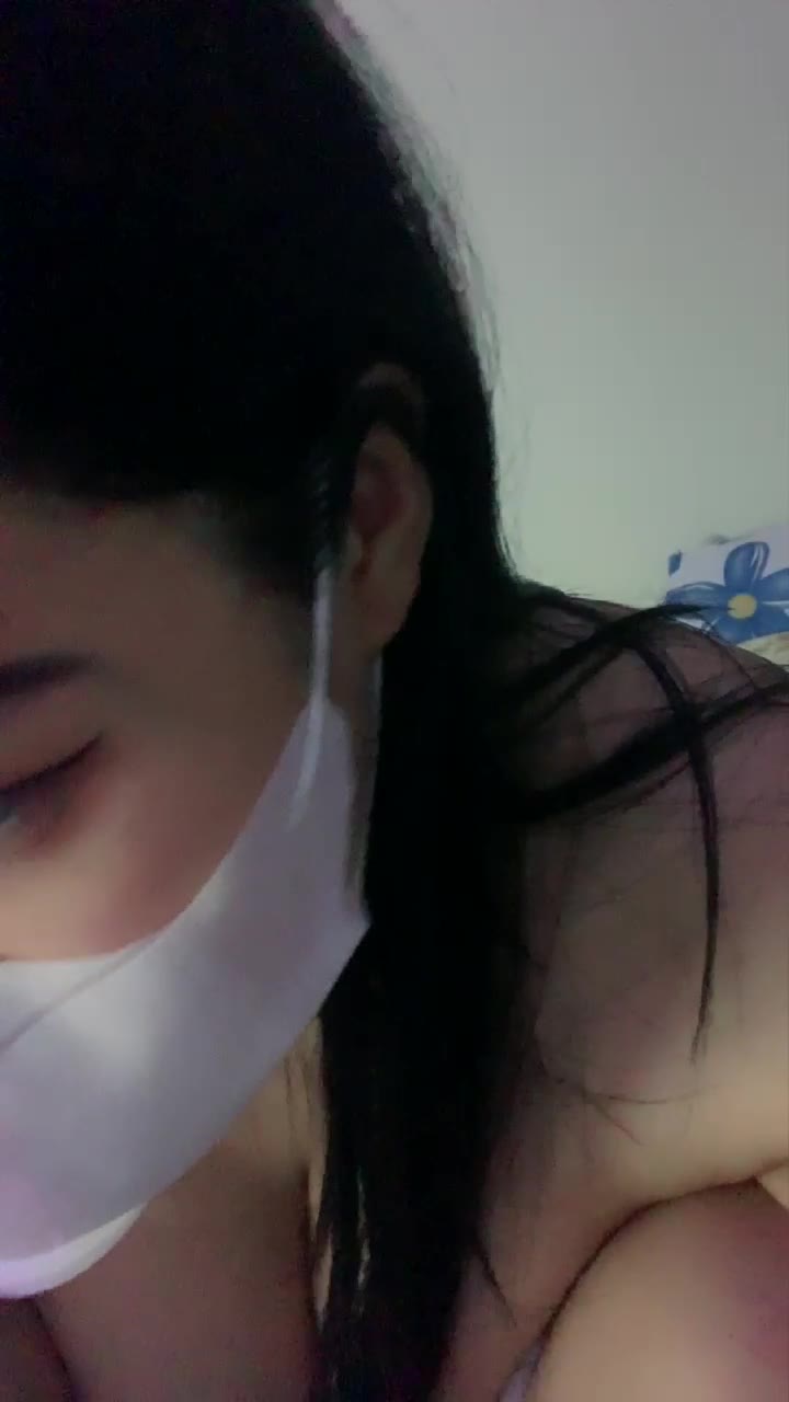 Toket Bulat Nikmat Caca Blekping ID 68300534 Mango